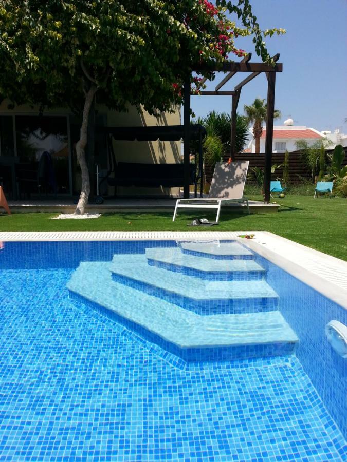 Villa Bouboulina Cyprus Ayia Napa Bagian luar foto